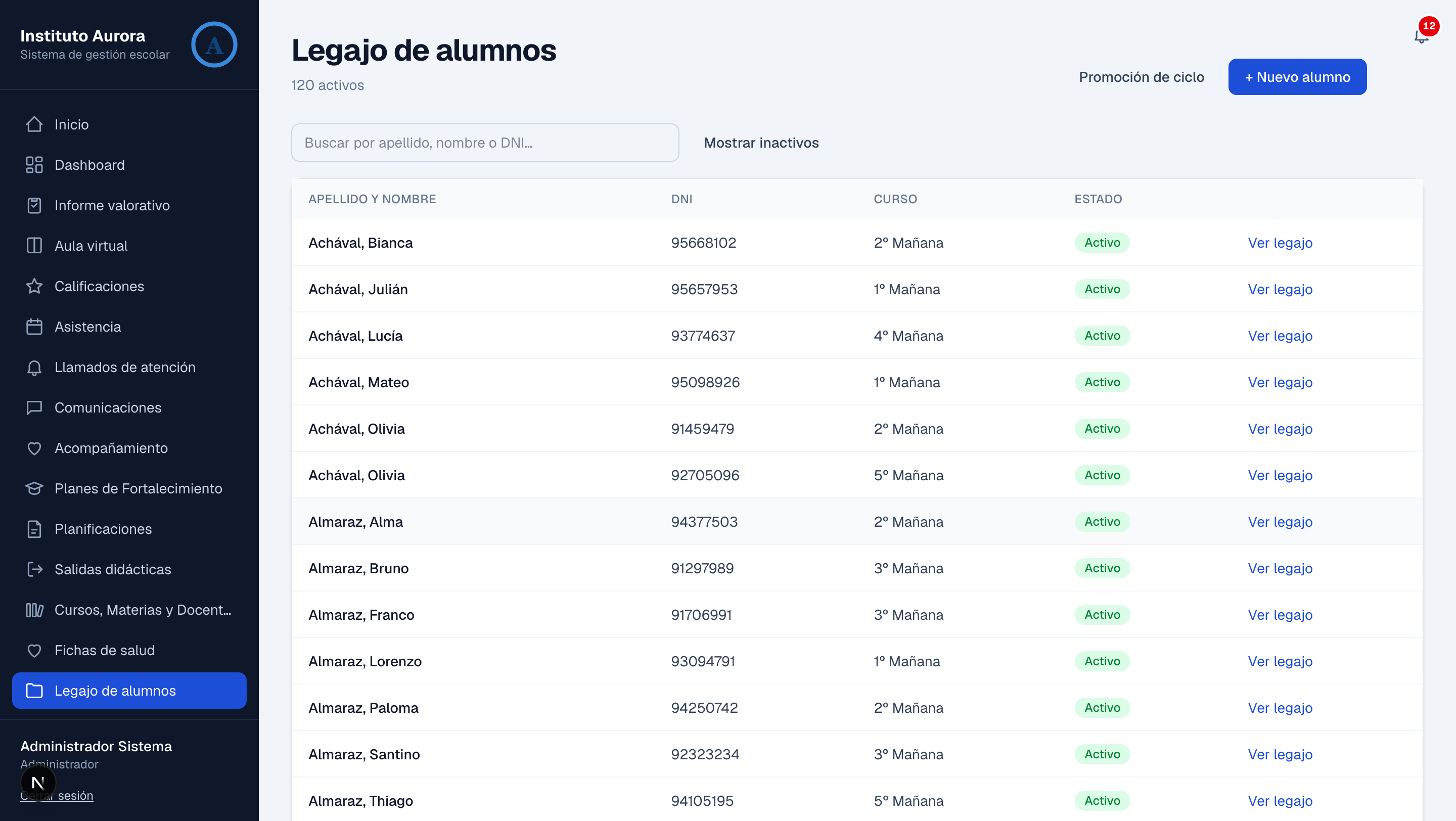 Legajo de alumnos con DNI, curso y estado